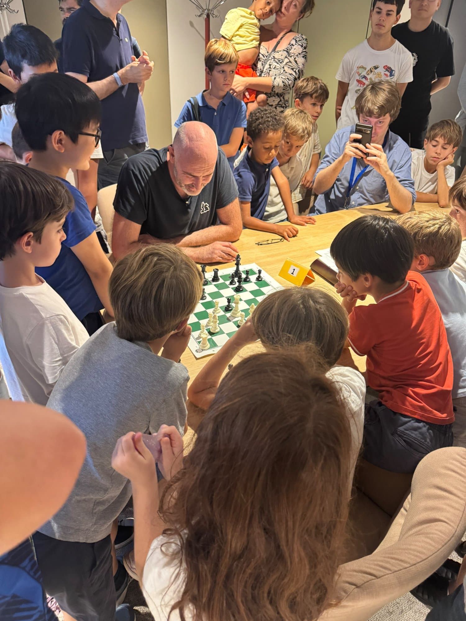 Première journée : 32 enfants et une victoire contre Marc Quenehen — photo 3 sur 4